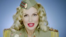 Demet Aktaş - Onu Alma Beni Al