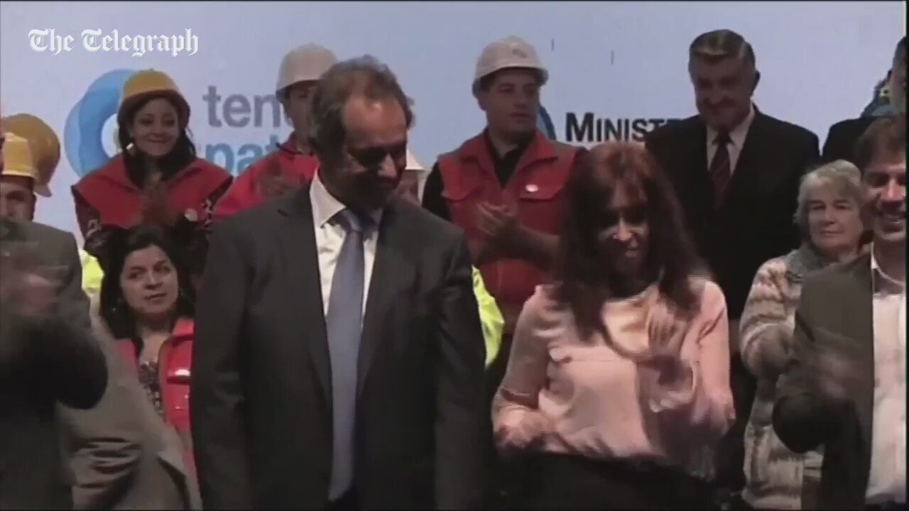 Çılgınca Dans Eden Arjantin Lideri