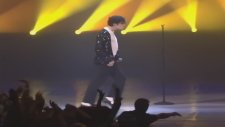 Michael Jackson'ın '95 MTV Video Müzik Ödüllerindeki Muhteşem Performansı (Remastered HD)