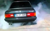 E30 Lastik Yakma