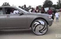 BMW 750Li On 30 Inch Rims