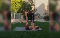 Gizem Özdem ile Akrobatik Yoga #3