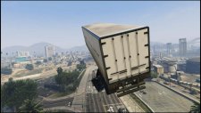 GTA 5'e Takla Atan TIR'ın Yerde Dorsesiyle Birleşmesi
