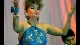 Hülya Sözer - Sen Benimsin Ben Senin Bunu Herkes Bilmeli Hülya Sözer - Sen Benimsin Ben Senin Bunu Herkes Bilmeli