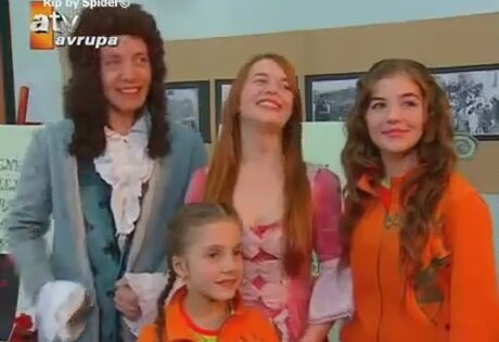 Selena 13. Bölüm Tek Parça | İzlesene.com