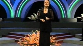 Esma Başbuğ - Ne Yeşili Ne Siyahı Gözümde Hep Gözleri Var Esma Başbuğ - Ne Yeşili Ne Siyahı Gözümde Hep Gözleri Var