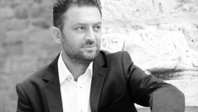 Celaleddin Ada - Sil Sile - İlahiler Dinle Celaleddin Ada - Sil Sile - İlahiler Dinle