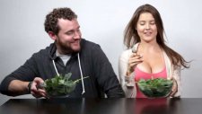 En Doğru Cupcake Yeme Şeklini Amanda Cerny ile Öğreniyoruz!