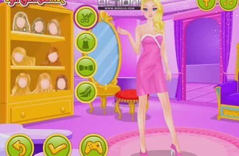 Barbie High School Dress Up Game