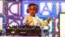 Güney Afrika Yetenek Yarışmasında Şampiyon 3 Yaşındaki DJ Oldu!