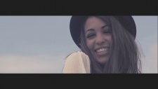 Scaramouche feat. Coral - Je Voyage
