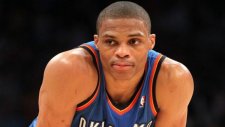 Russell Westbrook kanatlanıp uçtu!