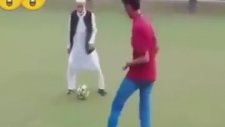 İçine Ronaldo Kaçan Hacı Amca