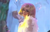 Ezgi Ünal Podyumda (Filiz Akın) – İşte Benim Stilim All Star 72. Bölüm Gala