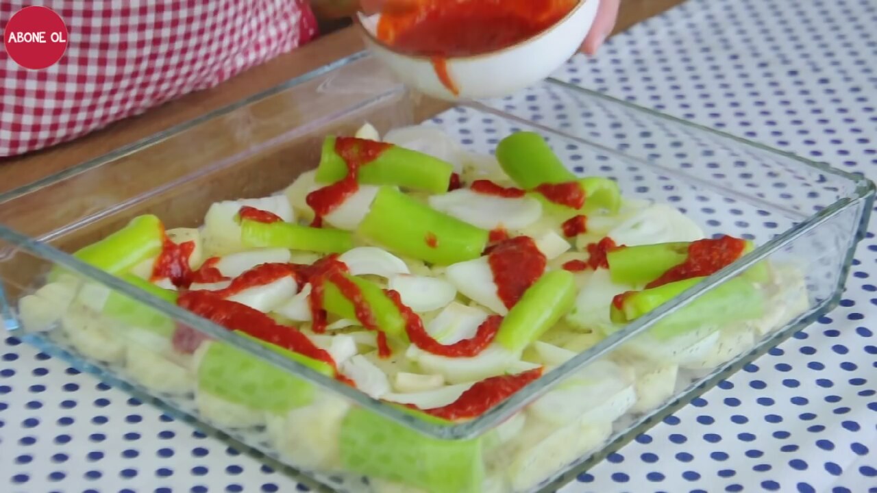Fırında Tavuk But Tarifi Videosu Fırında Tavuk But Tarifi Videosu