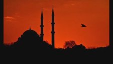 Dünyanın en güzel sesli imamlarından Yasin-i Şerif