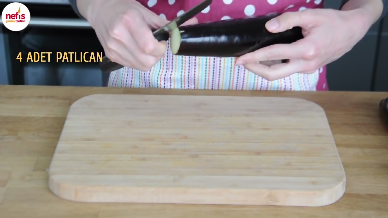 Tencerede Patlıcan Musakka Tarifi Videosu Tencerede Patlıcan Musakka Tarifi Videosu