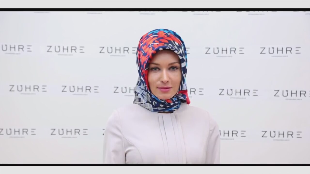 Yüz şekline göre eşarp bağlama Yüz şekline göre eşarp bağlama