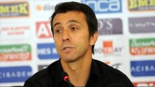 Bülent Korkmaz: 'Başkan tek başına mücadele ediyor'