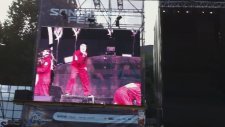 Slipknot - Sid Wilson'un Seyircilerin Üstüne Atlaması (İstanbul)