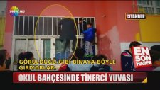 Muhabirin Mini Etekle Duvara Tırmanması