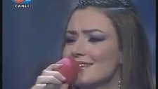 Sevcan Orhan - Gitti Canımın Cananı (Canlı Performans)