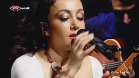 Özlem Taner - Kaleden Inişmi Olur Özlem Taner - Kaleden Inişmi Olur