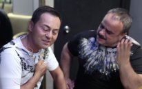 Bülent Serttaş Feat. Serdar Ortaç - Haber Gelmiyor Yardan (Official Video)