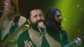 Koray Avcı - Kaç Kadeh Kırıldı Koray Avcı - Kaç Kadeh Kırıldı