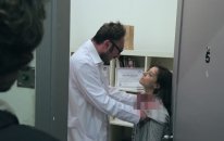 Ve Kapı Çalar - Klinik