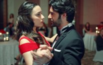 Hayat Mucizelere Gebe 3. Bölüm - İnci ve Engin'in romantik dansı!