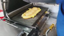Kavurmalı Yumurtalı Kaşarlı Tost Yapımı - Tostçu Mehmet