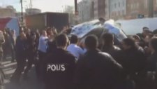 Sultanahmet'teki Olay Yerine Giden Polis Aracı Kaza Yaptı
