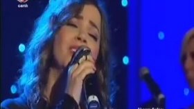 Esra Icoz - El Çek Tabip El Çek Esra Icoz - El Çek Tabip El Çek