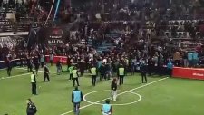 Hasan Şaş Taraftarla Kavga Etti Kırmızı Kart Gördü - 4 Büyükler Salon Turnuvası