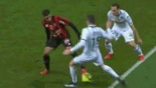 Ben Arfa Rakipleri Küçük Düşürdü!