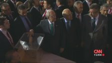 CHP Kurultayı'nda Atilla Taş ve Gürsel Tekin PM'ye Giremedi