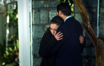 Güllerin Savaşı 65. Bölüm - Seni seviyorum ama affetmedim!