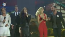 Güldür Güldür Ekibi - Bambaşka Biri (Beyaz Show Canlı Performans)