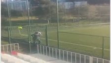 Çarşambasporlu oyuncudan roket gibi taç atışı