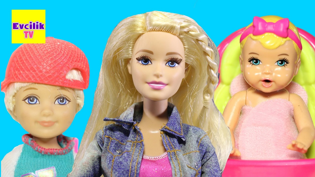 Barbie Ve Ailesi Nin Kucuk Cocugu Melis Konustu Barbie Izle Evciliktv Izlesene Com