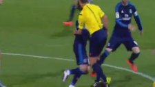 El Arabi'nin hakemi çalımlayıp attığı gol