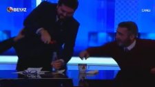 Rasim Ozan Kütahyalı'nın Canlı Yayında Kızdıran Hediyesi