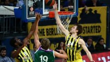 Ekpe Udoh'un gecesi!