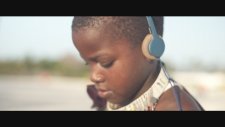 The Him Ft. Son Mieux - Feels Like Home