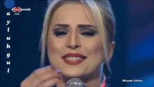 Ayşen Birgör - Bahçada Yeşil Çınar