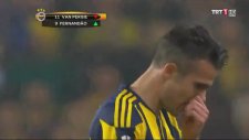 Van Persie'nin Oyuncu Değişikliğine Tepkisi - Lokomotif Moskova