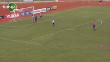 Kaçırdığı Golle Saç Baş Yoldurdu