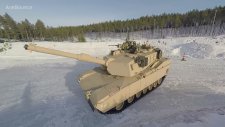 Amerikan Deniz Piyadeleri'nin Kar Üstünde Tankla Drift Şovu