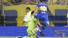 Carlos Tevez Hastanelik Etti!